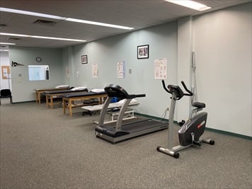 Therapy equipment and treatment area